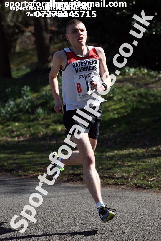 Senior mens Northern 12 Stage Road Relay Champs., Birkenhead Park. Photo: David T. Hewitson/Sports for All Pics